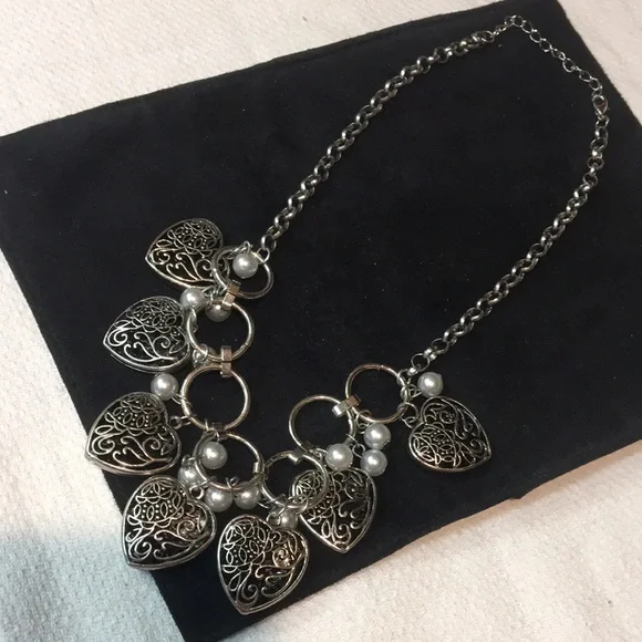 Elegant Silver Heart Charm Necklace - Picture 2 of 3